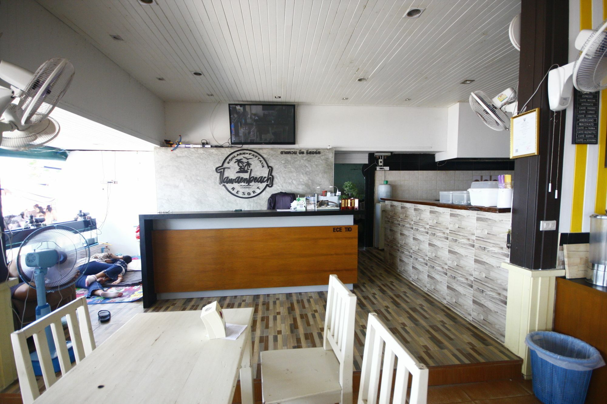 Tawaen Beach Resort Koh Larn Exterior foto